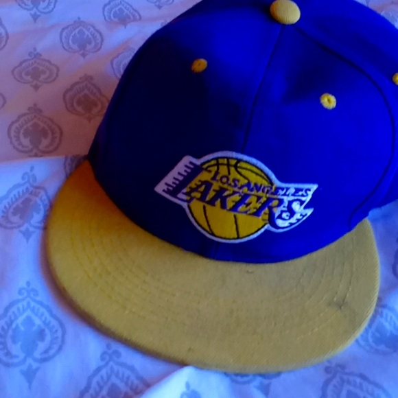 Losangeles Lakers - Picture 1 of 1